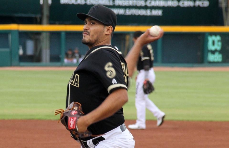 Los Tigres dejan ir a Javier Solano y anuncian la llegada de Raúl Carrillo