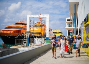 Navieras reanudan operaciones simultáneas en Cozumel tras año y medio por pandemia