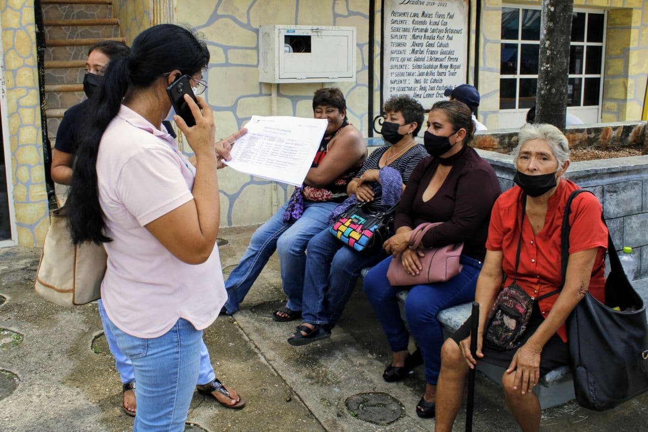 Apoyan a mujeres de Puerto Morelos para que se realicen mastografías gratuitas