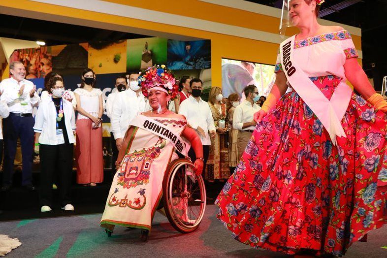 Trágico accidente carretero en la Riviera Maya, un muerto y una lesionada grave