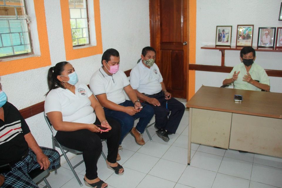 Transportistas señalan conflicto de interés de Síndico Municipal de CP, quien es líder de taxistas