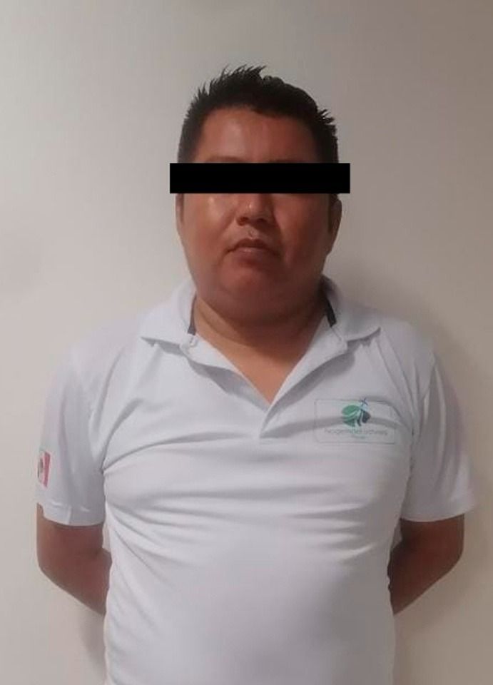 Detenido en Cancún individuo armado cuando llevaba 13 cubanos indocumentados en una camioneta