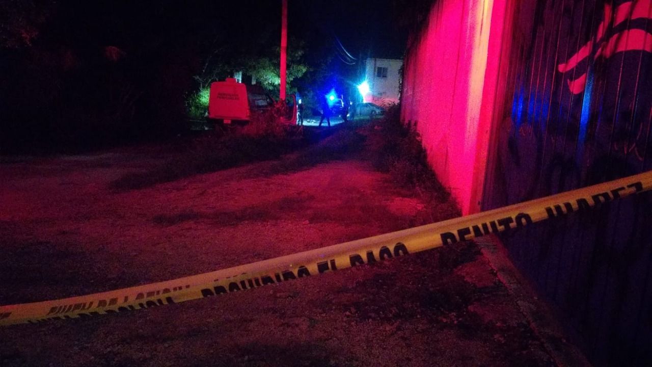 Noche de sábado con ejecutado en colonia irregular de Cancún