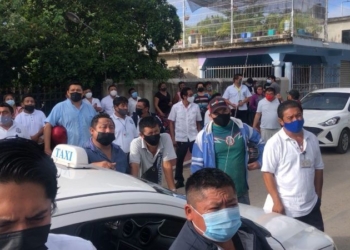 Taxistas de Felipe Carrillo Puerto exigen que frene el “ruleteo colectivo”