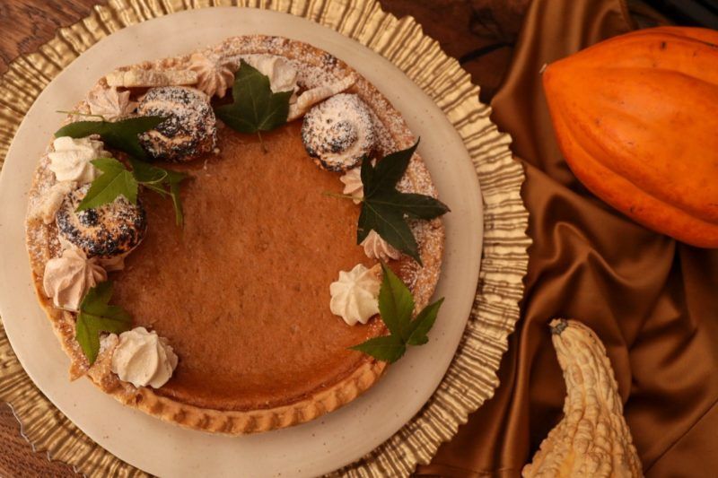 Dale un toque dulce a tu cena de Thanksgiving con el Pay de Calabaza de la Chef Gaby Ruiz