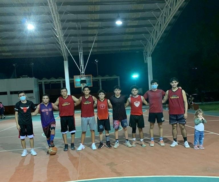 Candentes y emocionantes encuentros en la Liga de Básquetbol de Valladolid «Adalberto Sosa Muñoz»