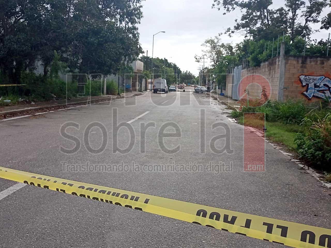 Asesinan a balazos a una mujer dentro de su automóvil en Playa del Carmen