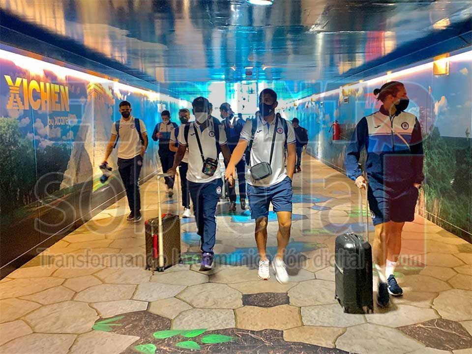 Cruz Azul inicia pretemporada en Cancún