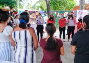 DIF de Benito Juárez beneficia desde septiembre con orientación y pláticas a más de 400 madres adolescentes