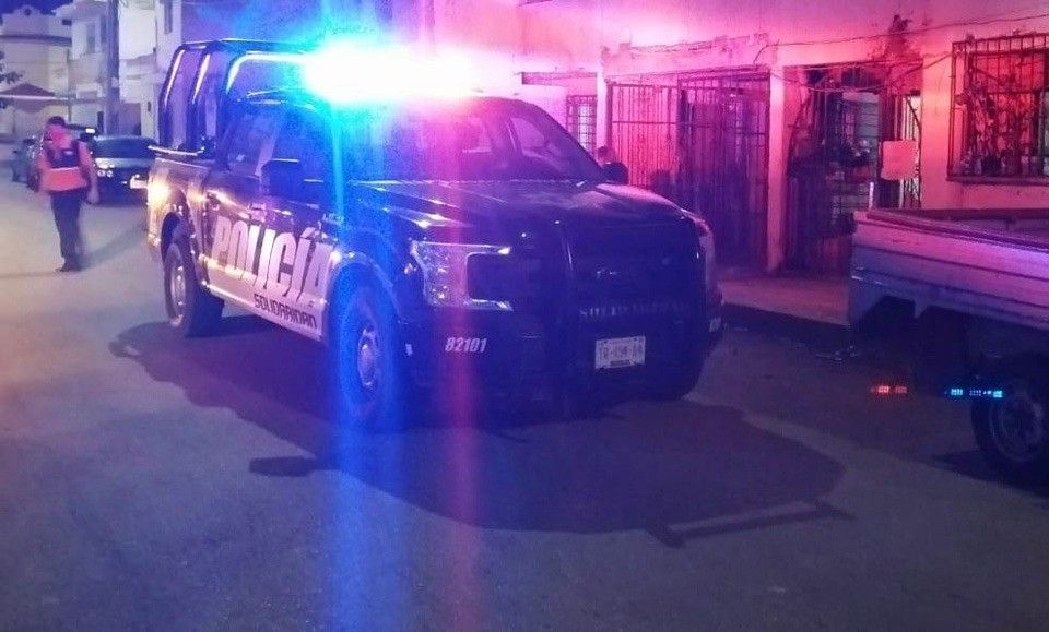 Encuentran a una mujer muerta dentro de un cuarto de una posada