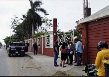 Llamado a Mario R. Menéndez y a Alicia Figueroa, solidaridad con trabajadores de por esto!
