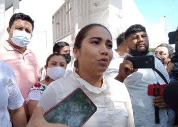 Alcaldesa de Carrillo Puerto interpone ocho denuncias contra su antecesor José Esquivel Vargas; le atribuye anomalías por más de 80 mdp