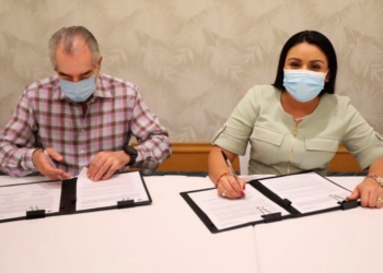 Ayuntamiento de Puerto Morelos y fundación firman convenio para brindar atención médica a portomorelenses