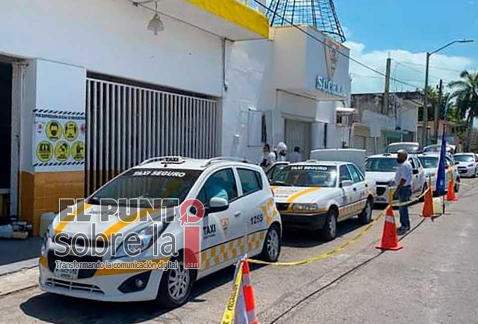 Sindicato de taxistas da de baja en Chetumal a tres de sus agremiados por conducir ebrios