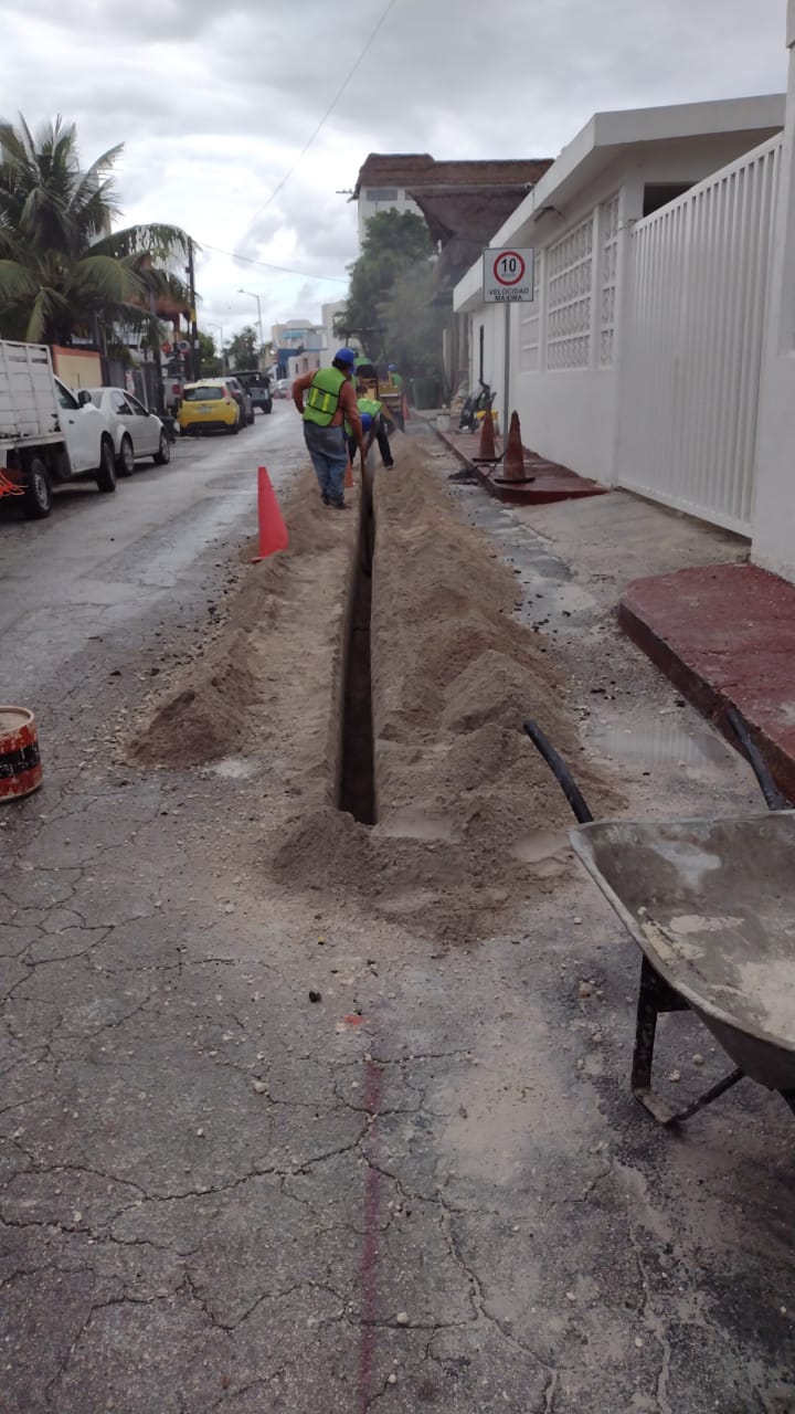 Aguakan inicia obras de renovación de red de agua potable en zona turística de Puerto Morelos