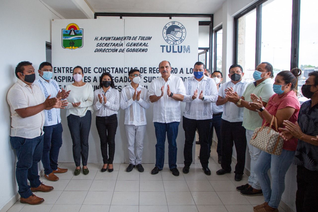 Entrega Comité de Elección de #Tulum constancias a candidatos a delegados y subdelegados