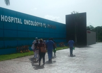 Inicio de operaciones de tres hospitales en Quintana Roo dependerá de la asignación de recursos federales para 2022: diputado de Morena
