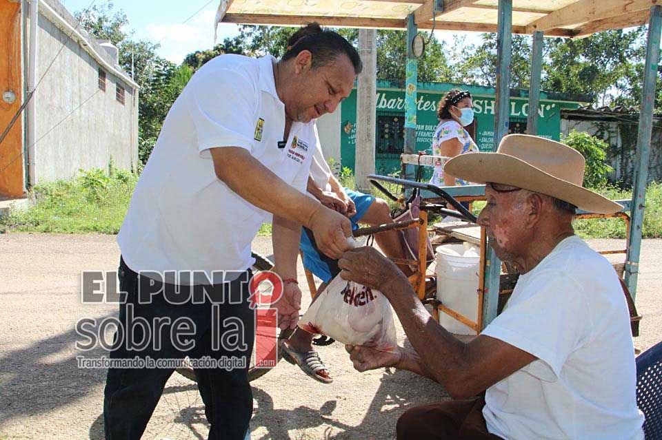 Ayuntamiento de José María Morelos regala 10 mil pollos a familias; la entrega será solo en la cabecera municipal