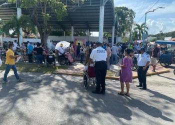 Excelente labor de policías de tránsito