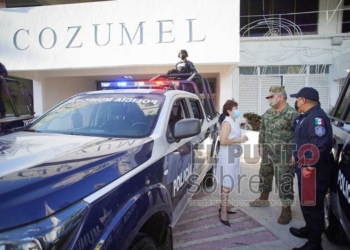Entregan patrullas a policía de Cozumel