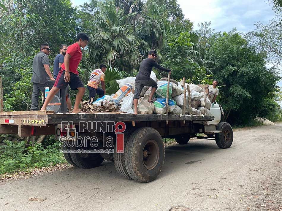 Comunidad Maya de Carrillo Puerto realiza jornada de descacharrización