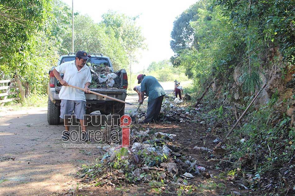 Ayuntamiento de José María Morelos combate basureros clandestinos y amaga con sanciones