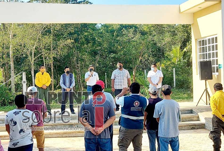 Protección Civil de Puerto Morelos capacita a personal que combatirá incendios forestales en 2022