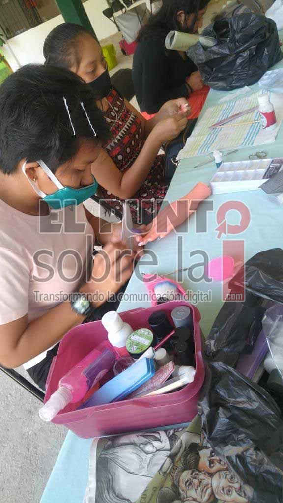 Ayuntamiento de Puerto Morelos abre opciones de capacitación para las mujeres