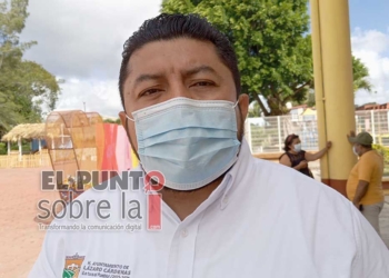 Alcalde de Lázaro Cárdenas anuncia positivo a coronavirus; dice tener síntomas leves