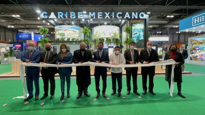 Marciano Dzul promociona las maravillas de los mayas en la Fitur 2022