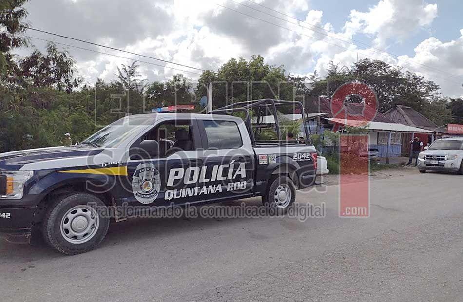 Funcionario y Policía Municipal de Carrillo Puerto privan de su libertad a periodistas; intentaron forzarlos a borrar material por órdenes de Mary Hernández