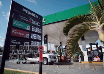 Diputado de Morena por Quintana Roo justifica precios de gasolinas