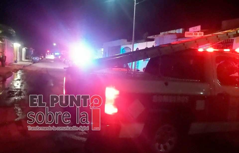 Corto circuito arrasa con vivienda en Chetumal; no deja víctimas, pero sí daños por 50 mil pesos
