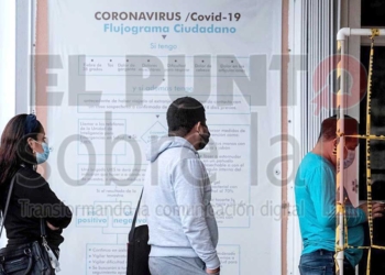 Reportan en Playa del Carmen largas filas para la prueba covid-19 y de casos positivos en busca de incapacidad