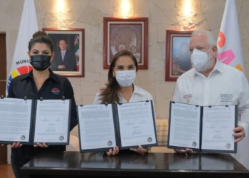Firma de convenio ayudará a la regularización de 15 asentamientos irregulares de Cancún