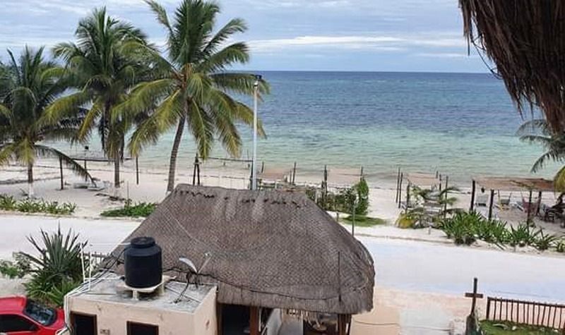 Caída al color naranja imposibilita mantener operación turística en Costa Maya