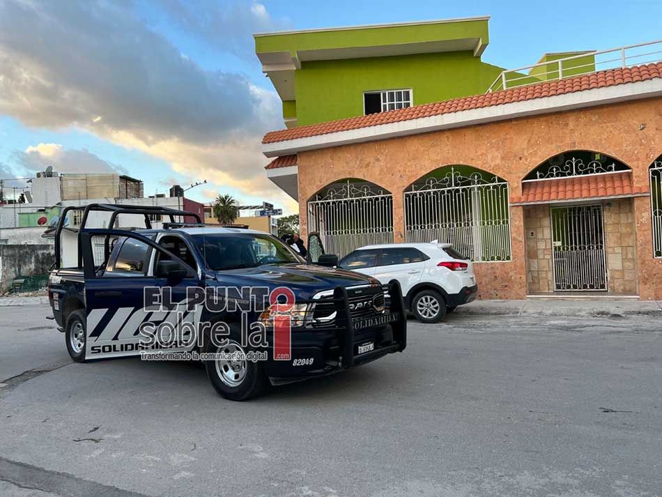 Policía confirma que no es la primera vez que dueño de auto baleado es atacado en colonia de Playa del Carmen