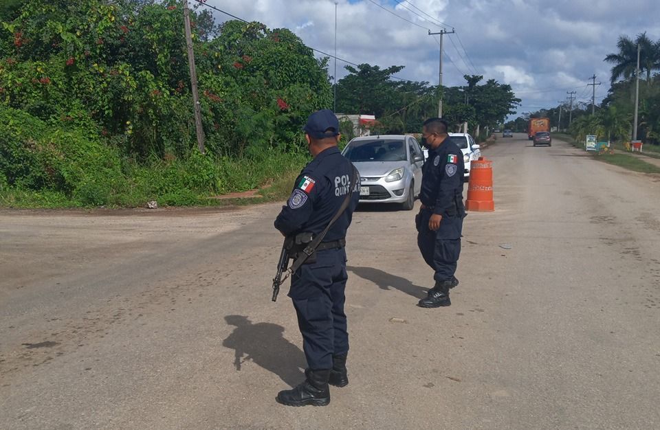 Policía de Lázaro Cárdenas se involucra en combate contra nueva ola de coronavirus
