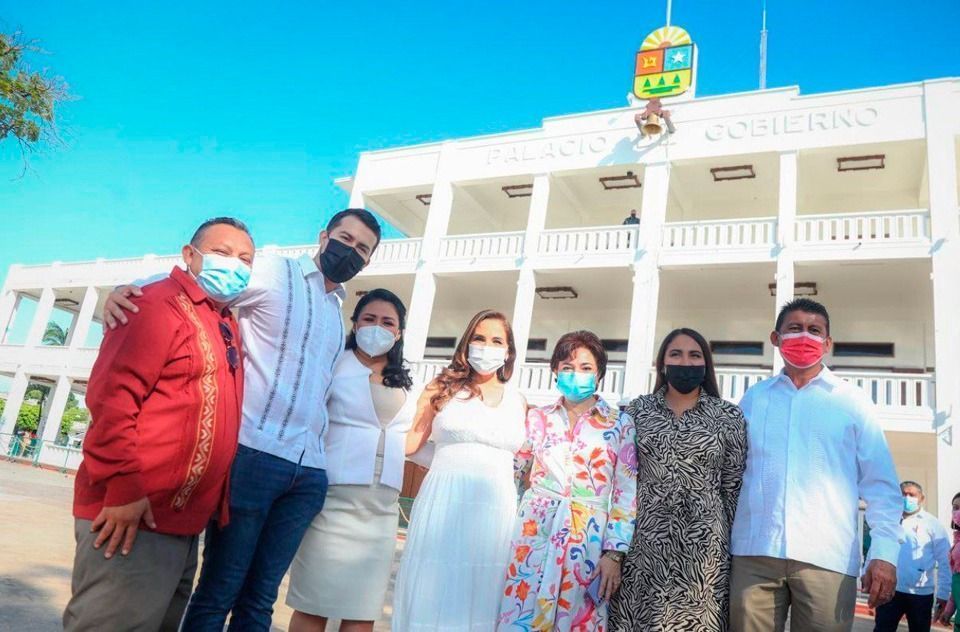 Alcaldesa de Benito Juárez asiste a 47 Aniversario de la Promulgación de la Constitución de Quintana Roo en Chetumal