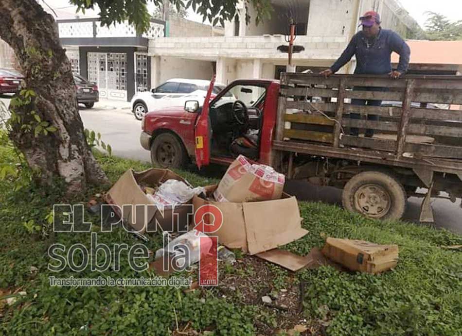 Alcaldesa de Othón P. Blanco asigna a trabajadores eventuales a recoger basura los fines de semana