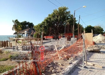 Trabajadores de obras de remodelación en Calderitas hacen «huelga de brazos caídos» por condiciones impropias para laborar