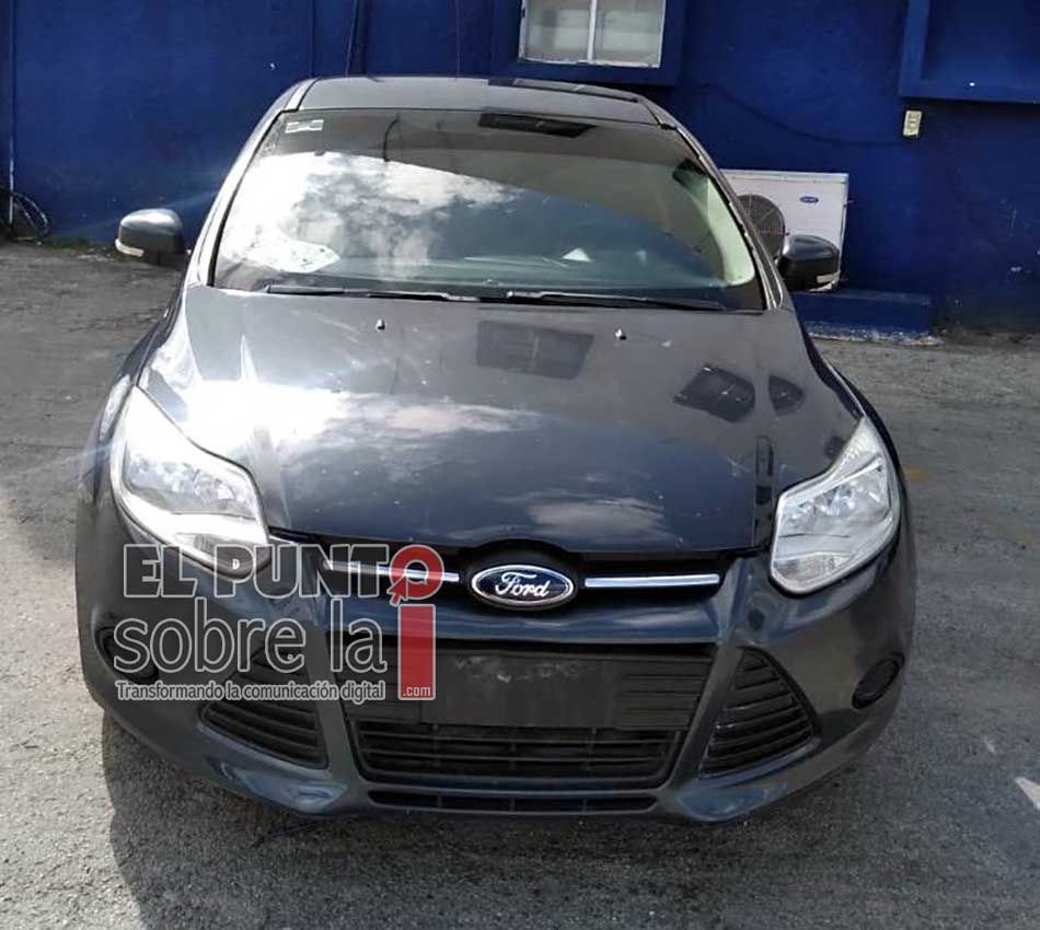 Por robo de auto detienen en Cancún a jóvenes de 19 y 20 años