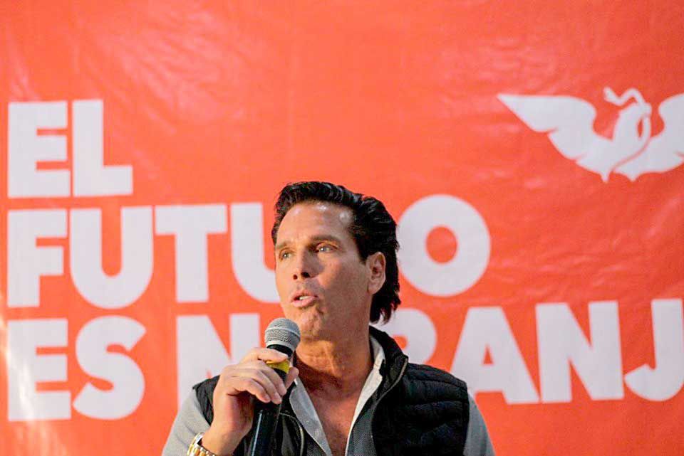 Roberto Palazuelos se compromete en Chetumal acabar con los malos gobiernos.