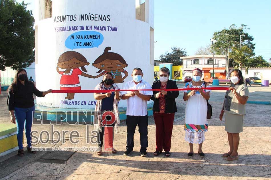 Artistas indígenas plasman en José María Morelos pintura alusiva al «Día Internacional de la Lengua Materna»
