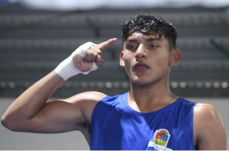 Destacada participación de boxeadores chetumaleños en Cancún