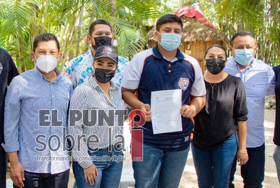 Los Tigres de Quintana Roo contratan a pítcher carrilloportense de apenas 16 años de edad