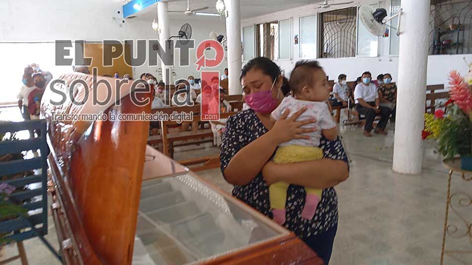 Obispo de Quintana Roo despide restos mortales de sacerdote de parroquia de Lázaro Cárdenas