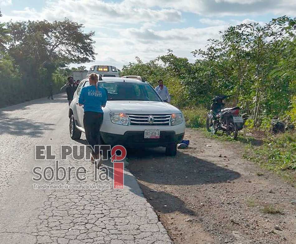 Un motociclista, al hospital al estrellarse con un automóvil que invade su camino