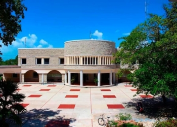 La Universidad de Quintana Roo renueva su Junta Directiva