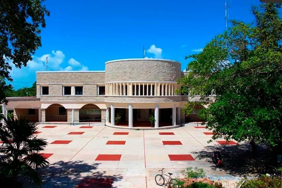 La Universidad de Quintana Roo renueva su Junta Directiva